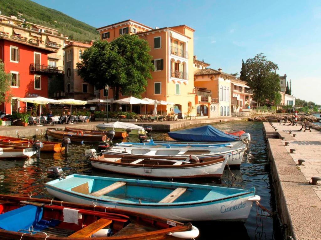 Hotel Eden Brenzone sul Garda Luaran gambar
