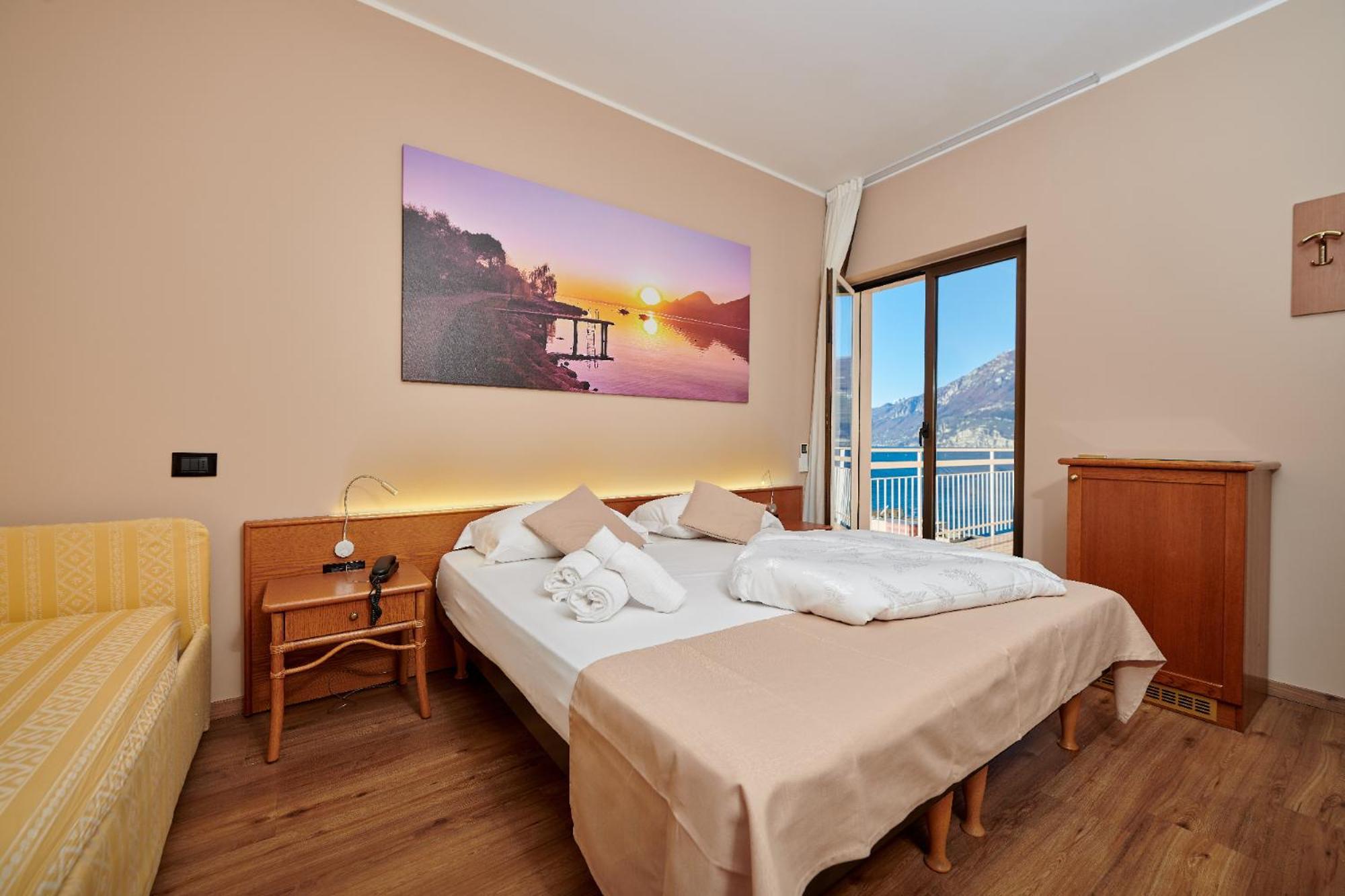 Hotel Eden Brenzone sul Garda Bilik gambar