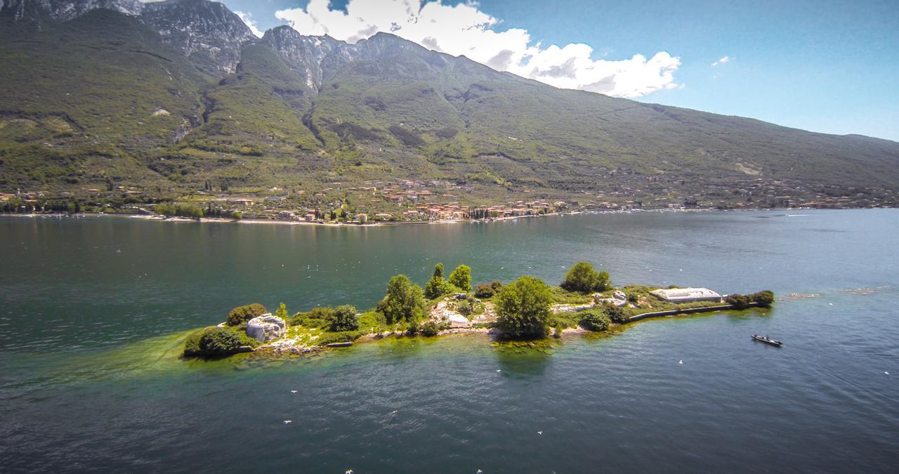 Hotel Eden Brenzone sul Garda Luaran gambar